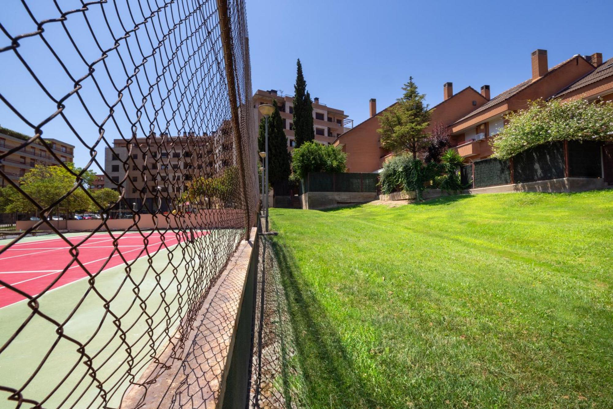 Casa Con Piscina En El Centro Vila Tudela Exterior foto